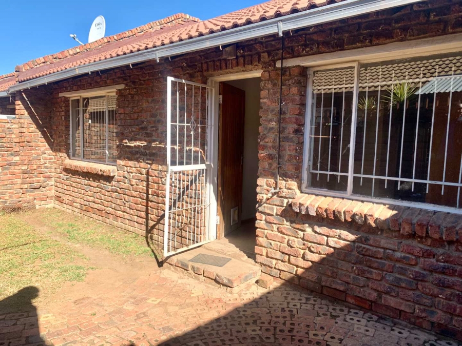 2 Bedroom Property for Sale in Fauna Free State